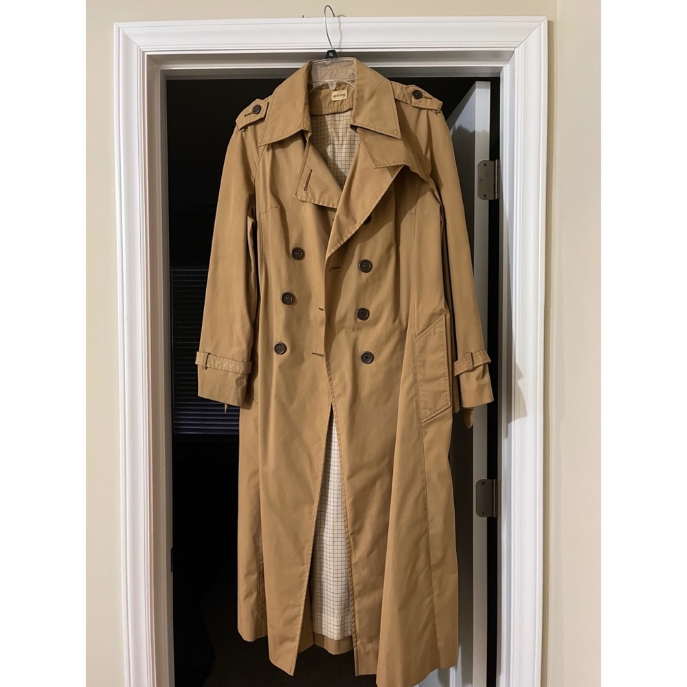 Trench coat